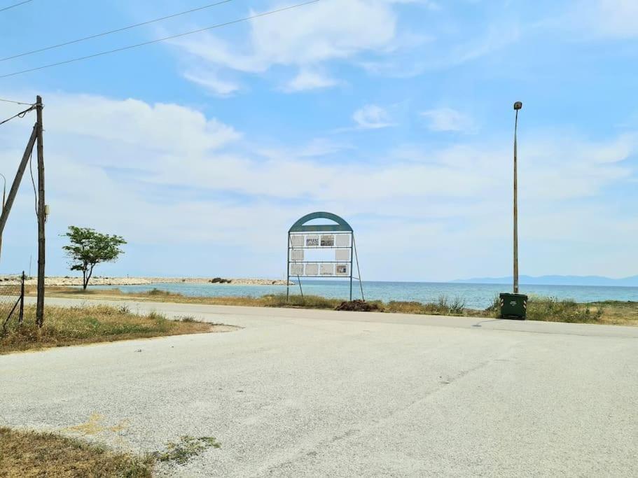 Mom'S Seaside Home Karianí Zewnętrze zdjęcie